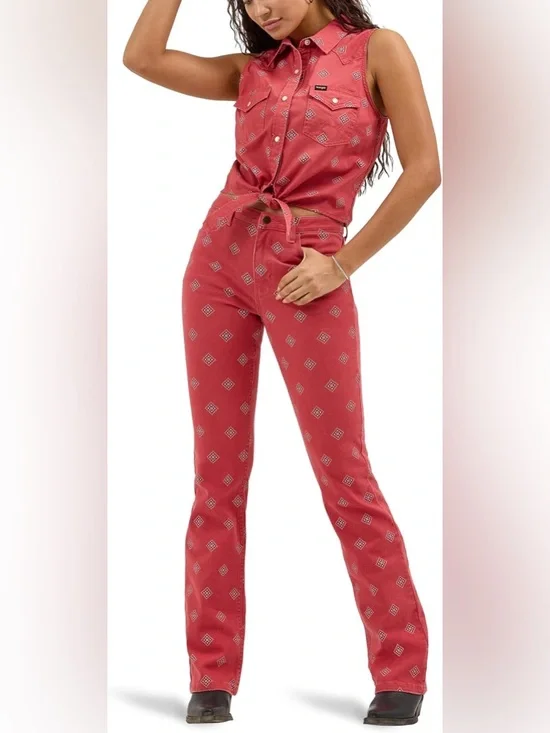 Free People by Wrangler High rise bold boot Women's Red Western Bootcut Jeans - Picture 1 of 9